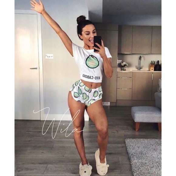 Avo cardio 🥑 avocado pajamas pj set shorts top - Picture 2 of 5